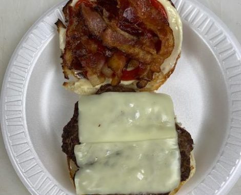 Cheeseburger (1/3 lb.) with Bacon